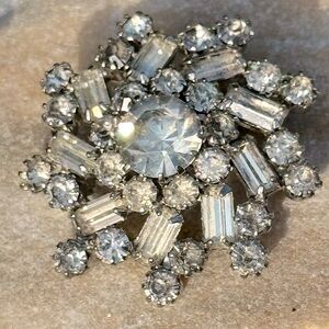 Vintage WEISS Spiral Rhinestone Brooch